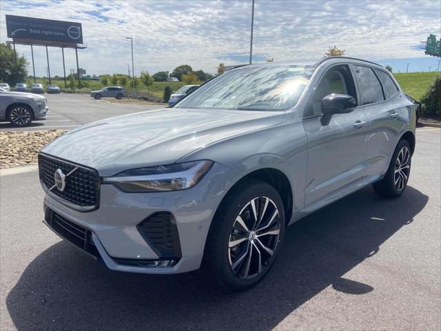 new 2025 Volvo XC60 car, priced at $55,360