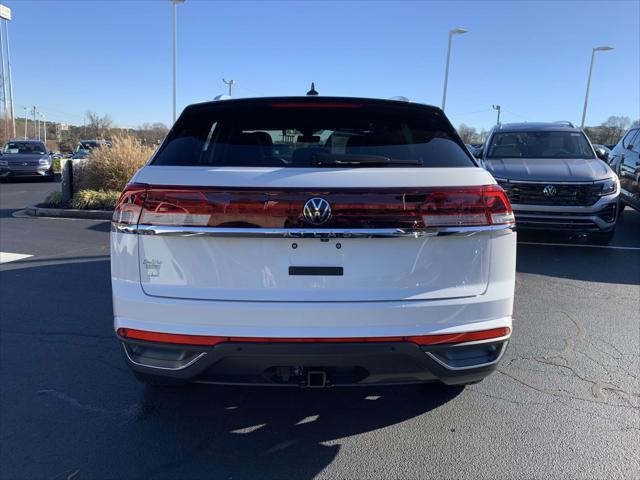 new 2025 Volkswagen Atlas Cross Sport car, priced at $45,216