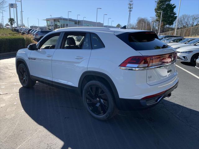 new 2025 Volkswagen Atlas Cross Sport car, priced at $45,216