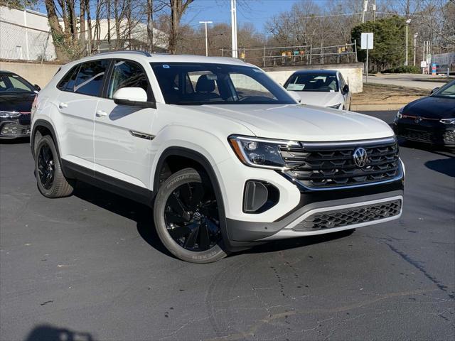 new 2025 Volkswagen Atlas Cross Sport car, priced at $45,216