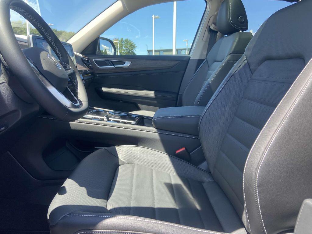 new 2026 Volkswagen Atlas car, priced at $51,391