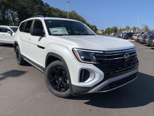 new 2024 Volkswagen Atlas car, priced at $53,340