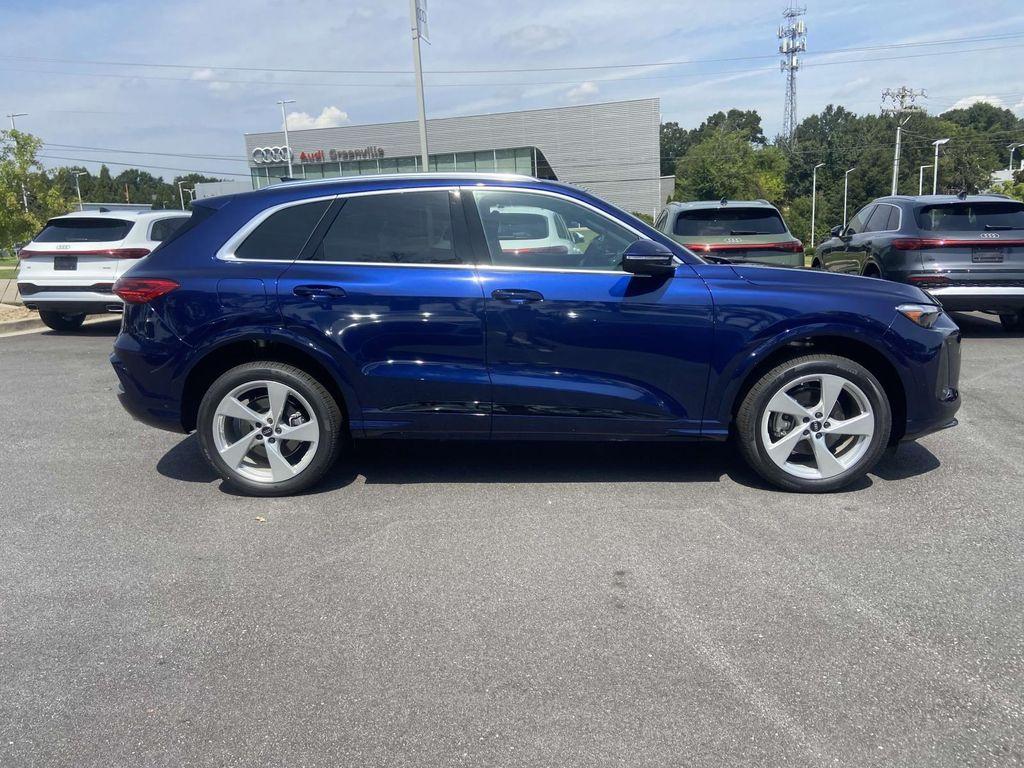 new 2025 Audi Q5 car, priced at $61,950
