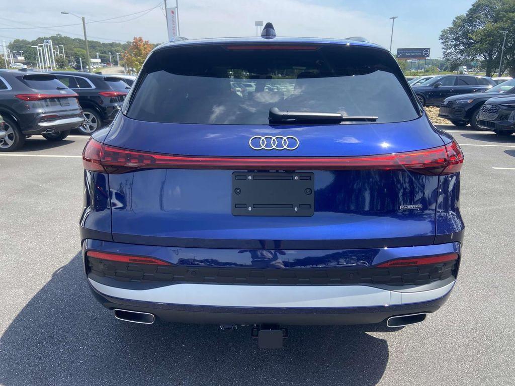 new 2025 Audi Q5 car, priced at $61,950