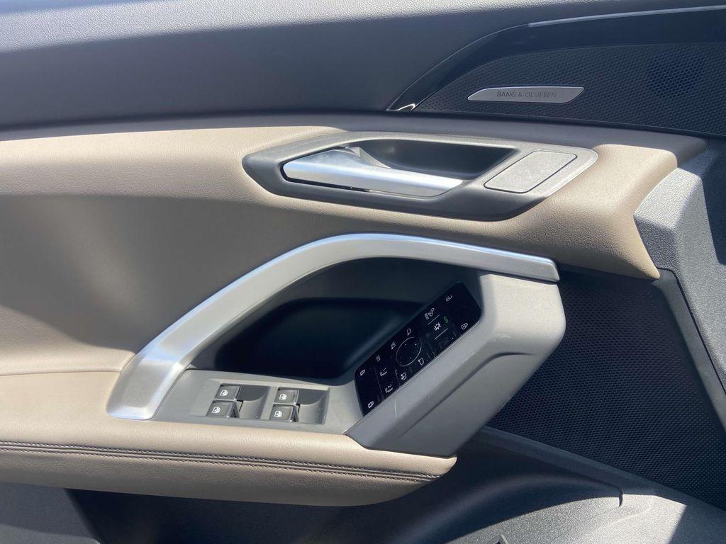 new 2025 Audi Q5 car, priced at $61,950