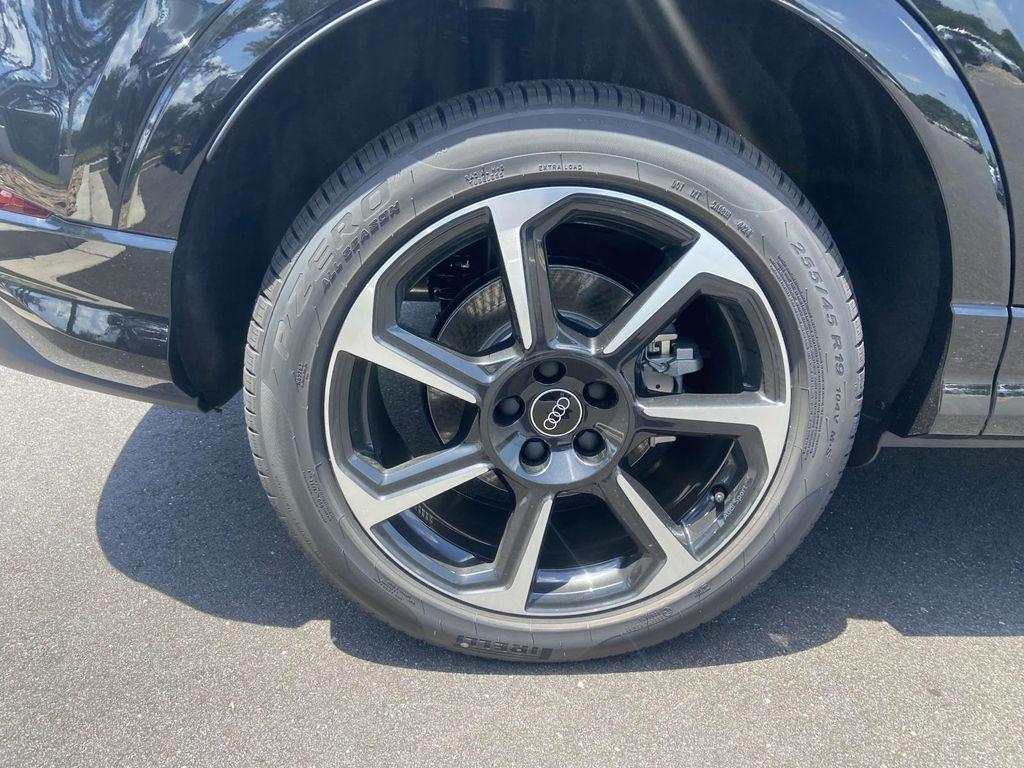 new 2025 Audi Q3 car, priced at $47,110