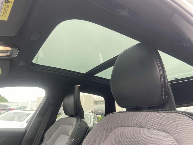 used 2022 Volvo XC60 car, priced at $43,997