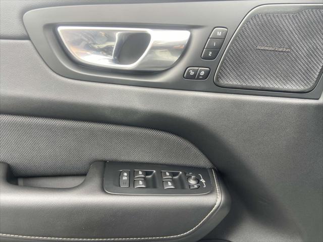 used 2022 Volvo XC60 car, priced at $43,997