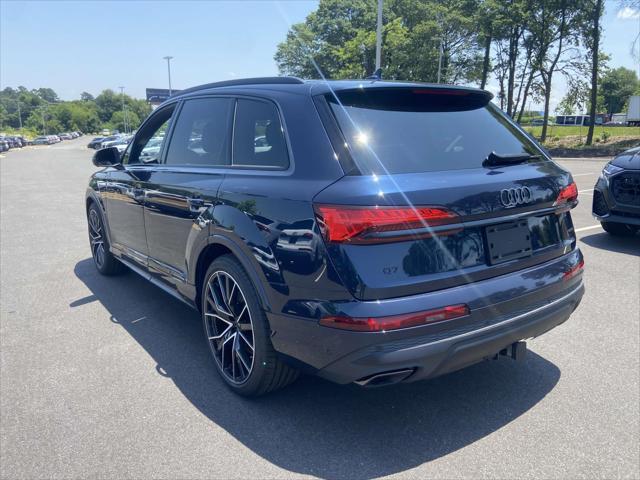 new 2025 Audi Q7 car, priced at $77,890