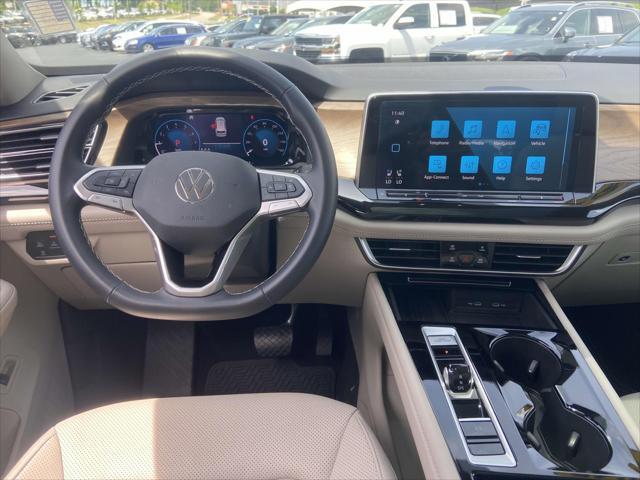 used 2025 Volkswagen Atlas car, priced at $45,999