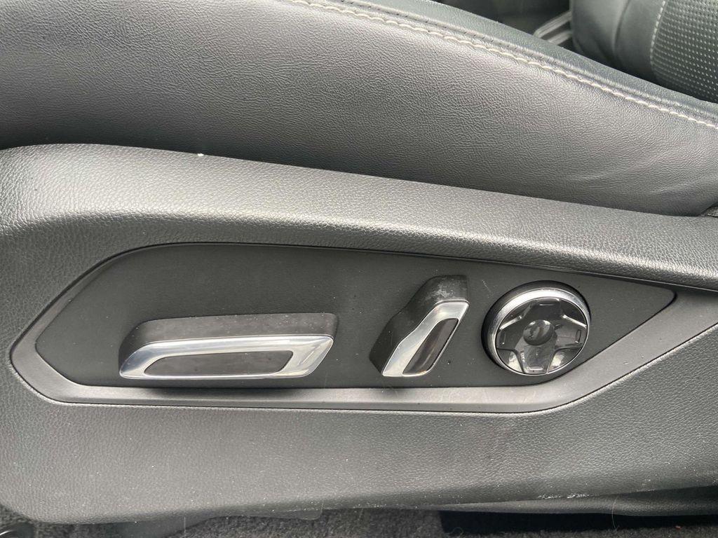 used 2020 Acura RDX car, priced at $23,395