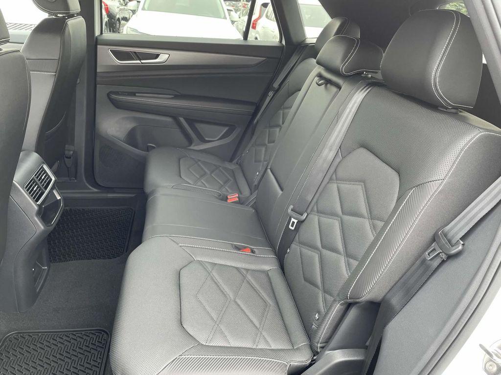new 2025 Volkswagen Atlas Cross Sport car, priced at $39,316