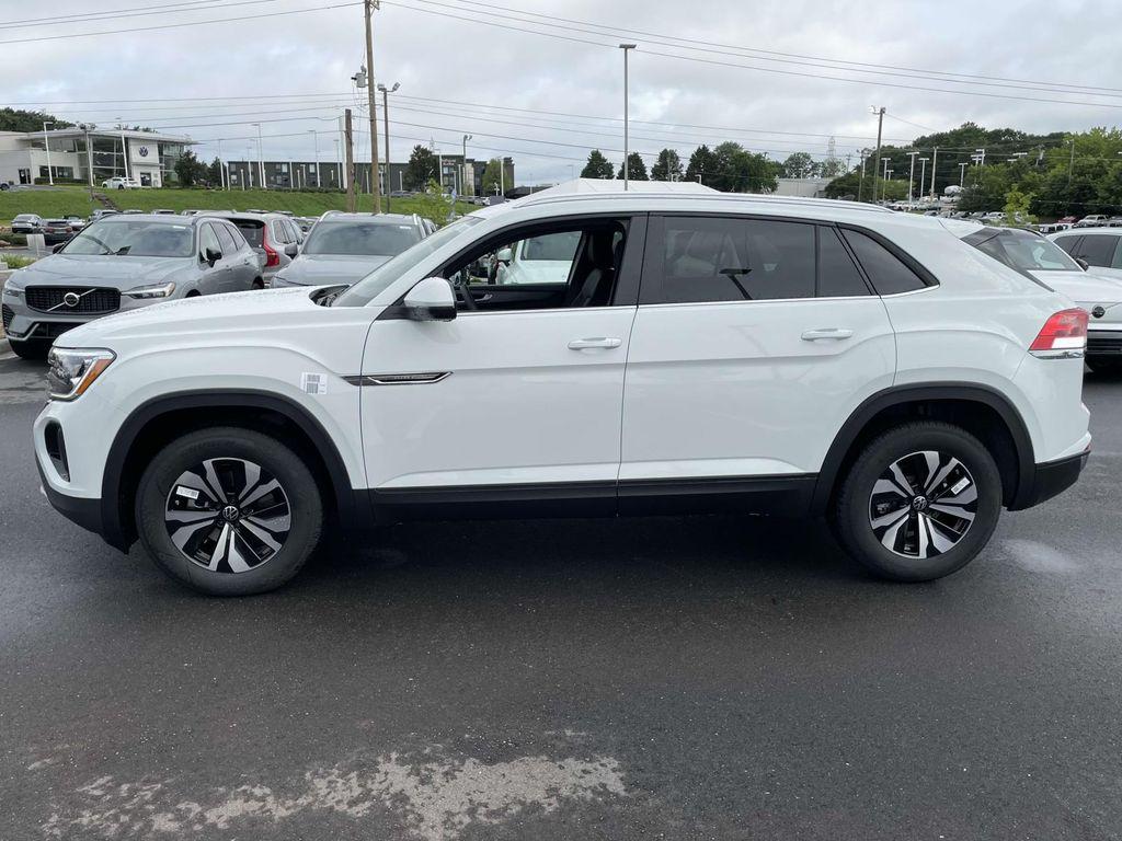 new 2025 Volkswagen Atlas Cross Sport car, priced at $39,316