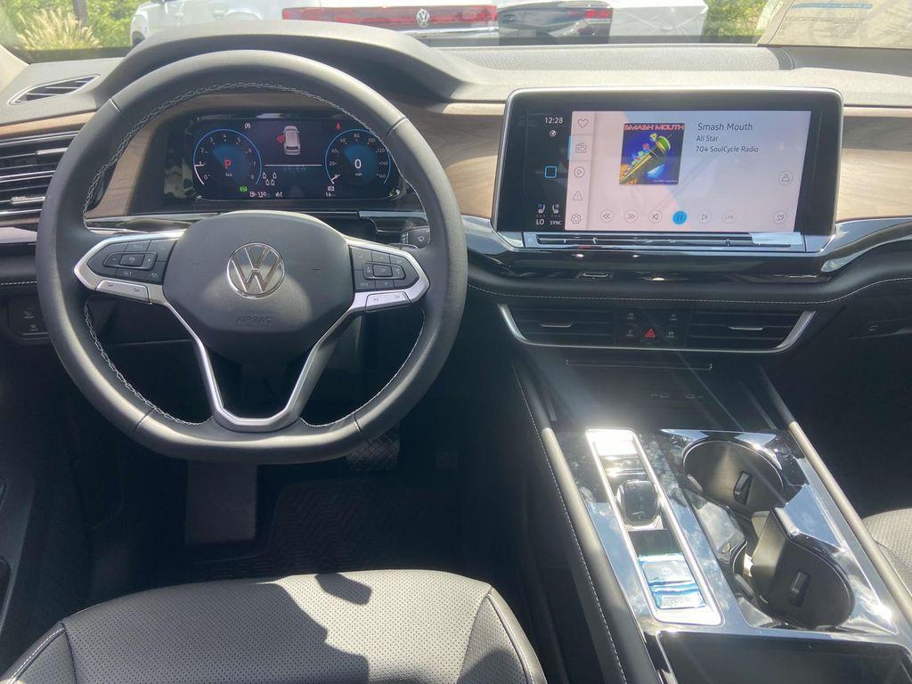 new 2026 Volkswagen Atlas car, priced at $48,333