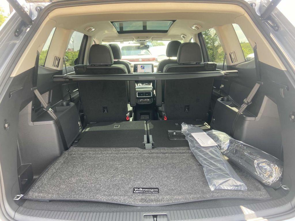 new 2026 Volkswagen Atlas car, priced at $48,333