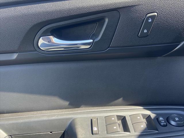 used 2015 Chevrolet Traverse car, priced at $8,999