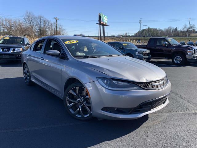 used 2015 Chrysler 200 car, priced at $8,995