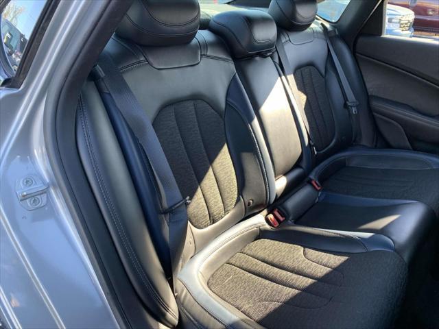 used 2015 Chrysler 200 car, priced at $8,995