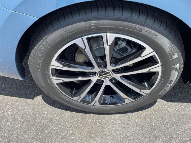 new 2025 Volkswagen Jetta car, priced at $25,701