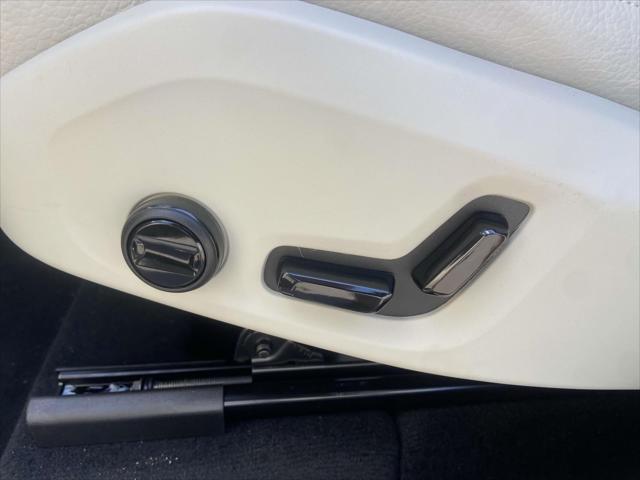 new 2025 Volvo XC60 car, priced at $54,585