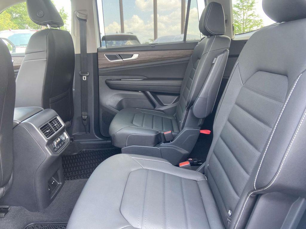 new 2026 Volkswagen Atlas car, priced at $52,541
