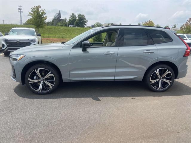 new 2025 Volvo XC60 car, priced at $60,660