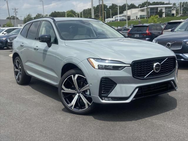 new 2025 Volvo XC60 car, priced at $60,660