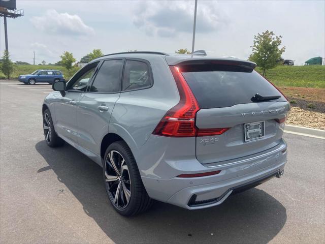 new 2025 Volvo XC60 car, priced at $60,660