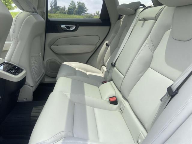 new 2025 Volvo XC60 car, priced at $60,660