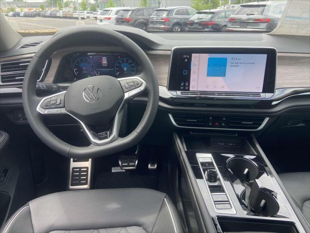 new 2025 Volkswagen Atlas car, priced at $55,920