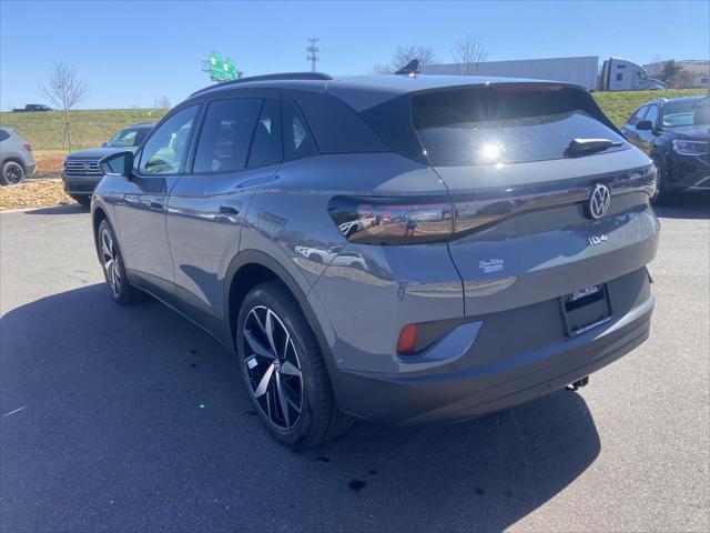 new 2025 Volkswagen ID.4 car, priced at $55,816