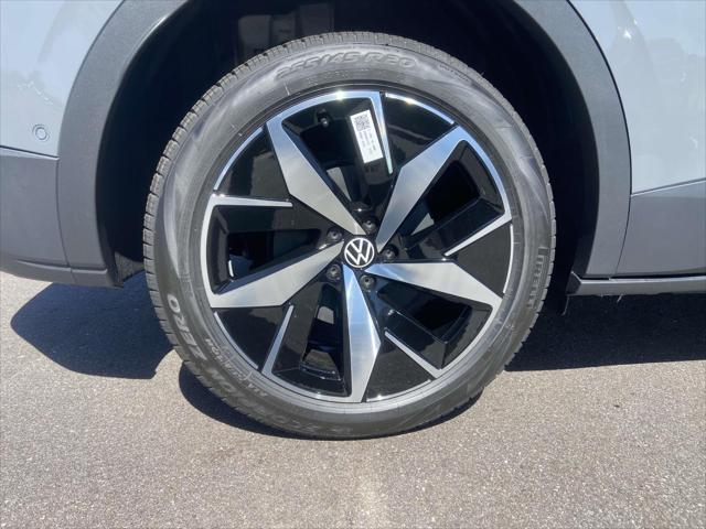new 2025 Volkswagen ID.4 car, priced at $55,816