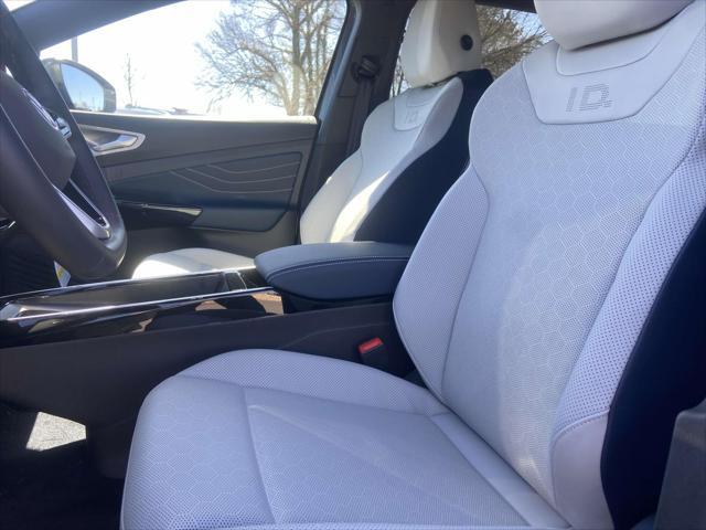 new 2025 Volkswagen ID.4 car, priced at $55,816