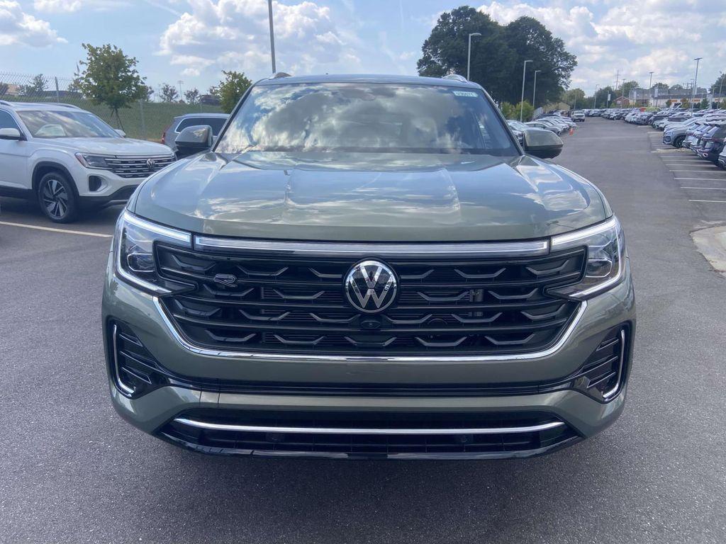 new 2026 Volkswagen Atlas Cross Sport car