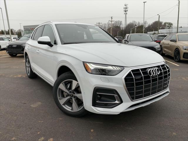 new 2025 Audi Q5 car, priced at $56,930