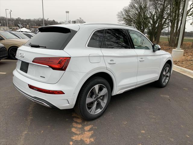 new 2025 Audi Q5 car, priced at $56,930