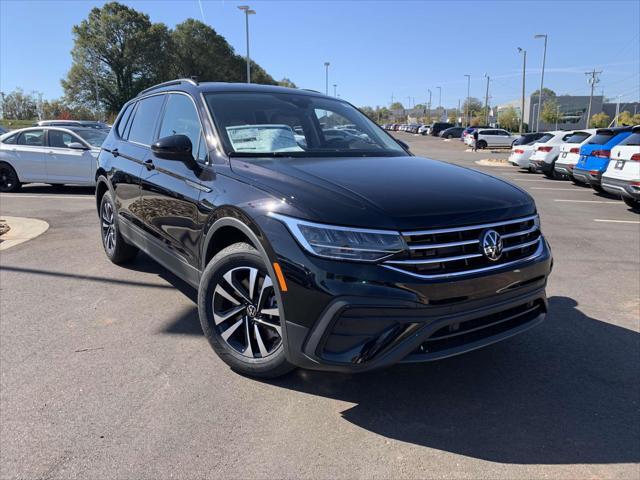 new 2024 Volkswagen Tiguan car, priced at $31,016