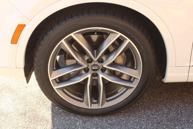 used 2018 Audi Q7 car