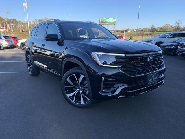 new 2024 Volkswagen Atlas car, priced at $55,361