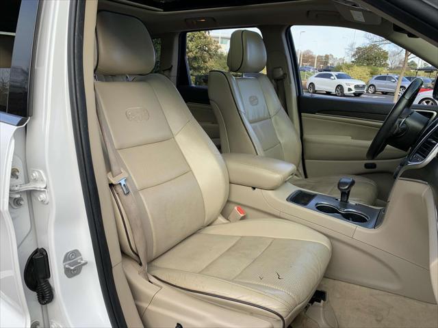 used 2015 Jeep Grand Cherokee car, priced at $10,999