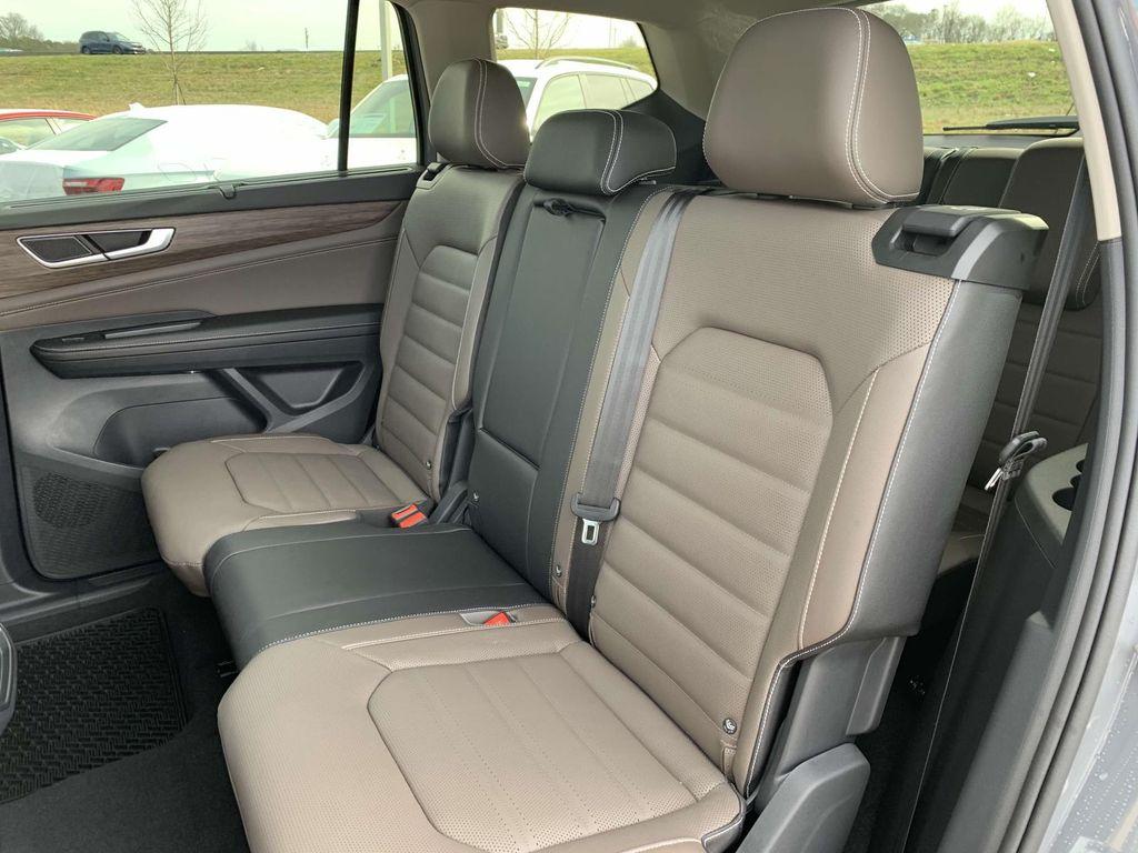 new 2025 Volkswagen Atlas car, priced at $48,936