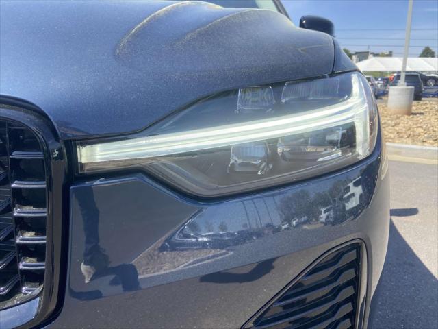 new 2025 Volvo XC60 car
