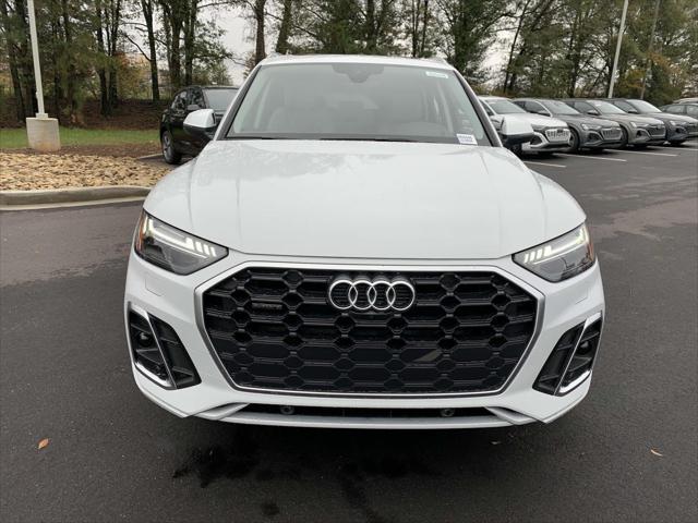 new 2025 Audi Q5 car, priced at $60,275