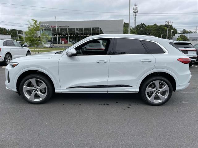 new 2025 Audi Q5 car, priced at $60,975