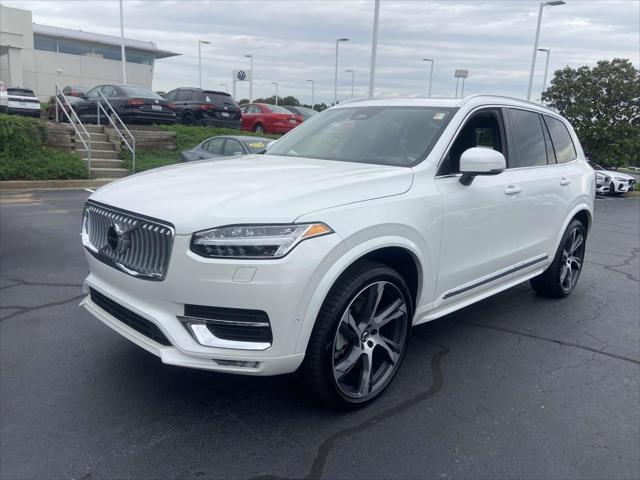 new 2025 Volvo XC90 car, priced at $69,997