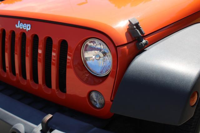 used 2015 Jeep Wrangler Unlimited car, priced at $18,499