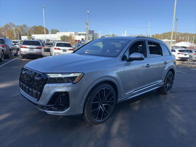 new 2025 Audi Q7 car, priced at $84,685