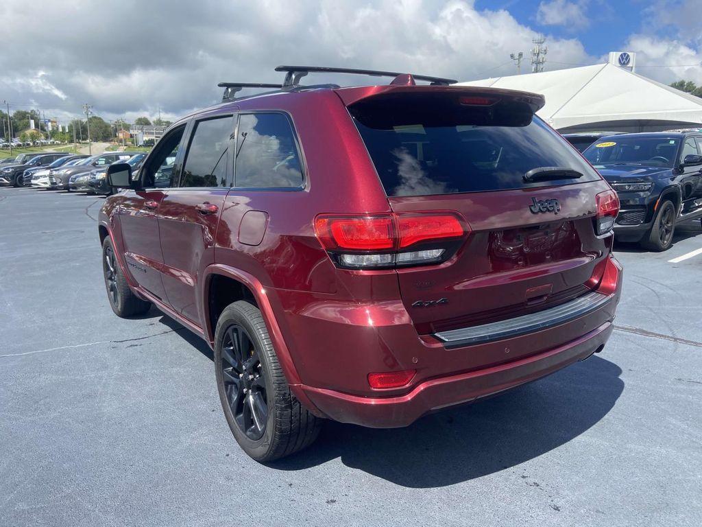 used 2017 Jeep Grand Cherokee car, priced at $18,799
