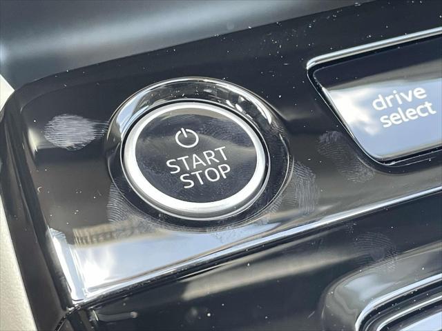 new 2025 Audi Q6 e-tron car, priced at $72,425