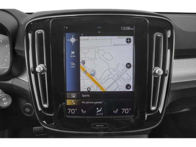 used 2020 Volvo XC40 car, priced at $26,597